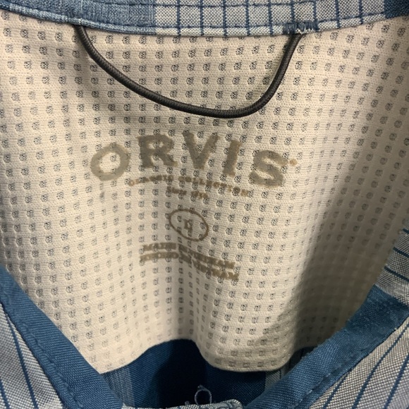 Orvis Fishing shirt - button up - with built in glasses wipe - Picture 3 of 5